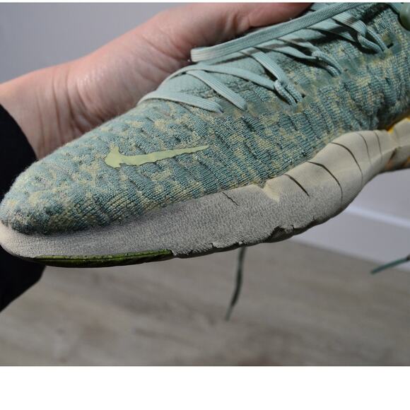 Nike Free 5.0 Men's Steam Olive Aura Running Shoes Size 7.5 - Picture 8 of 10